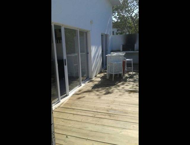 4 BEDROOM HOUSE FOR SALE IN MARGATE BEACH